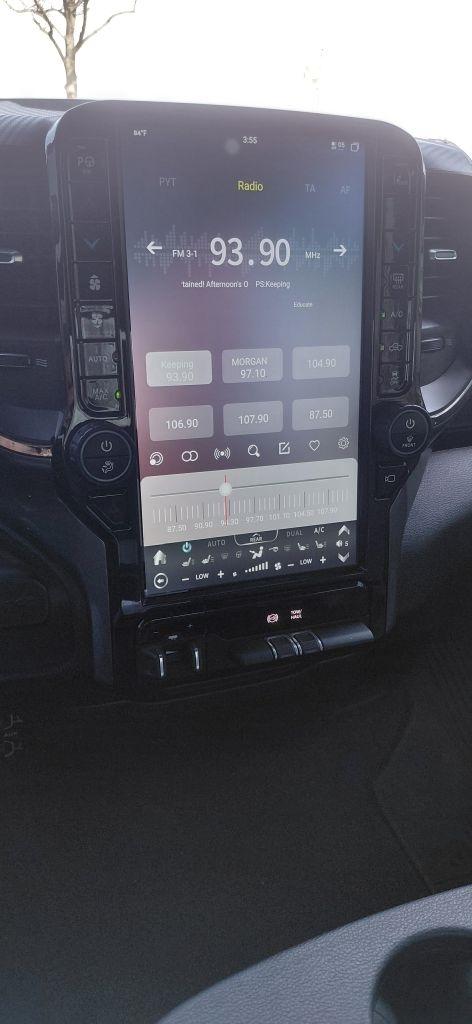 RAM 2500 Tradesman Crew Cab SWB 4WD 2021