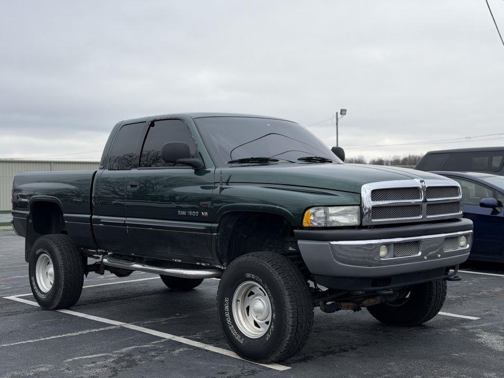 2001 Dodge Ram 1500 Quad Cab Short Bed 4WD