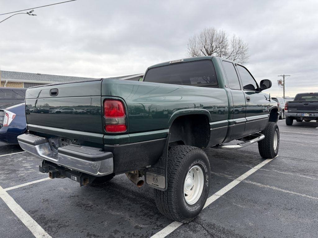Dodge Ram 1500 Quad Cab Short Bed 4WD 2001