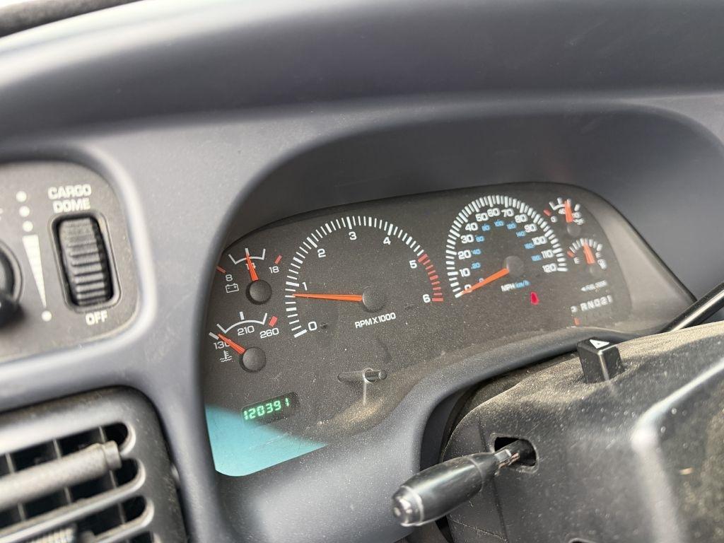 Dodge Ram 1500 Quad Cab Short Bed 4WD 2001