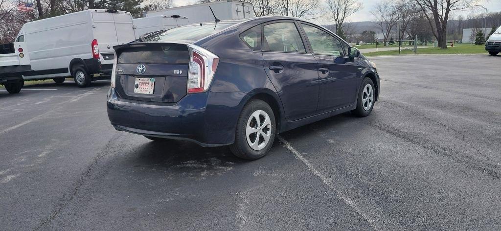 Toyota Prius Four 2015