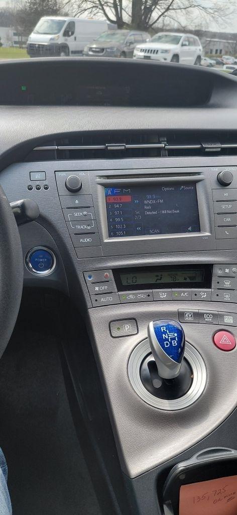 Toyota Prius Four 2015