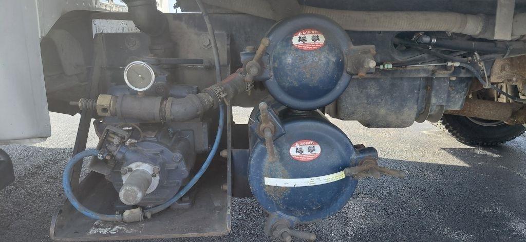 Ford F-550 Regular Cab DRW 2WD 2015