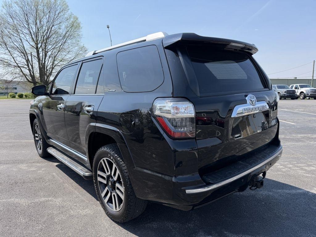 Toyota 4Runner SR5 4WD 2018