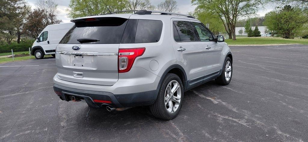 Ford Explorer Limited 4WD 2011