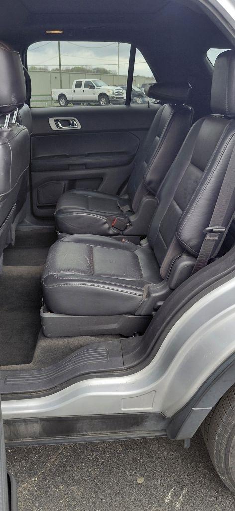 Ford Explorer Limited 4WD 2011