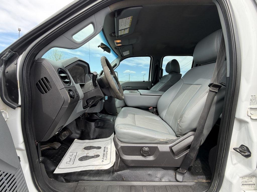 Ford F-350 SD King Ranch Crew Cab 4WD 2013