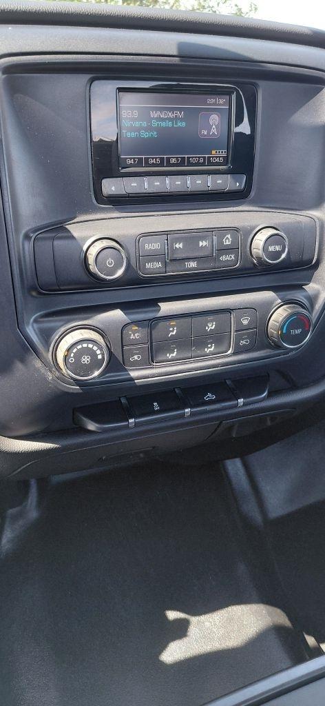 Chevrolet Silverado 1500 Work Truck 2WT Regular Cab Long Box 2WD 2014