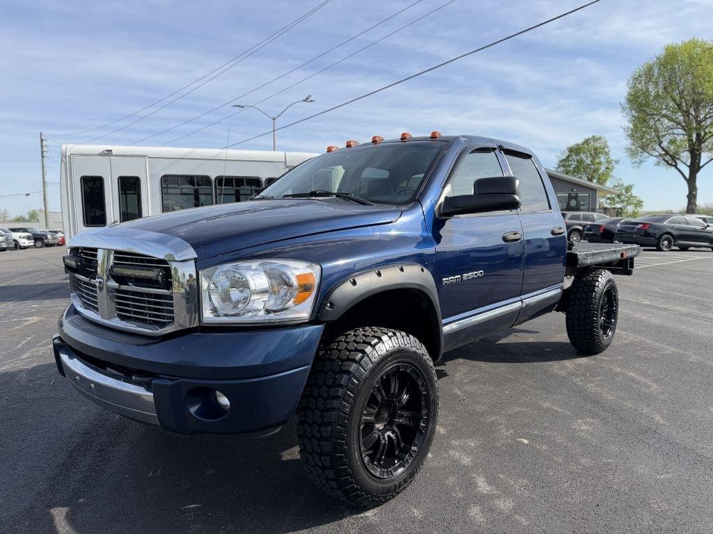 Dodge Ram 2500 ST Quad Cab 4WD 2006