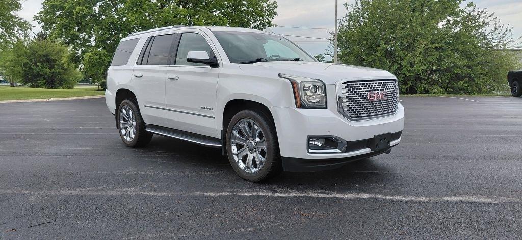 GMC Yukon Denali 4WD 2016