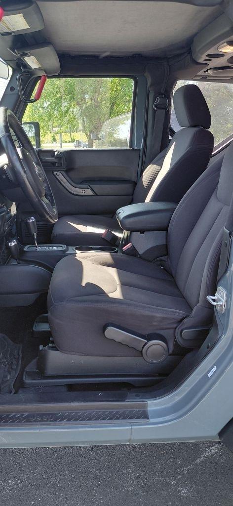 Jeep Wrangler Sport 4WD 2014
