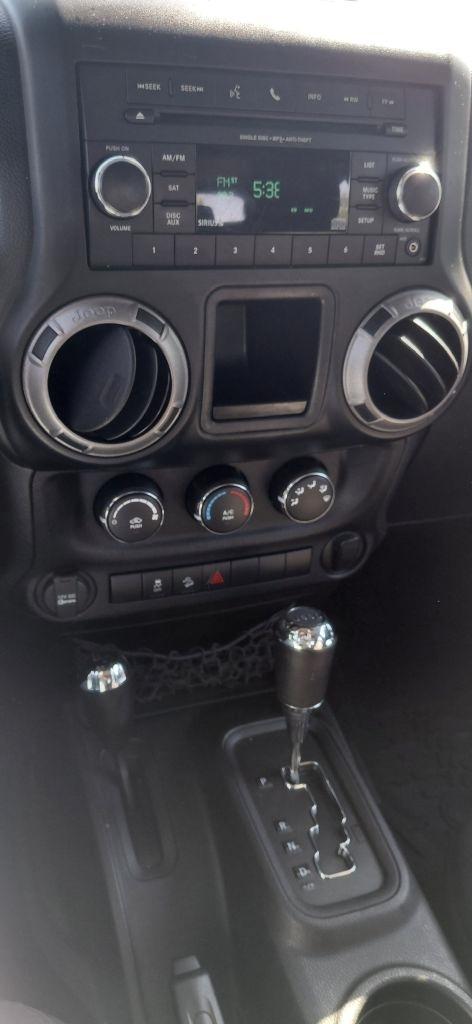 Jeep Wrangler Sport 4WD 2014