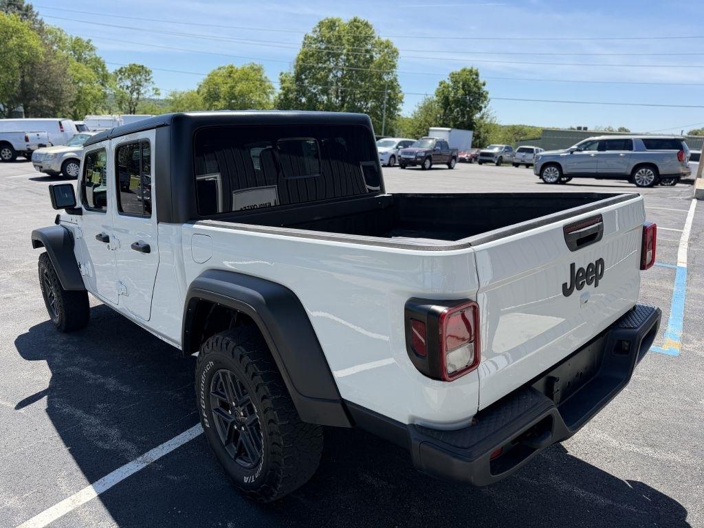 Jeep Gladiator Sport 2025