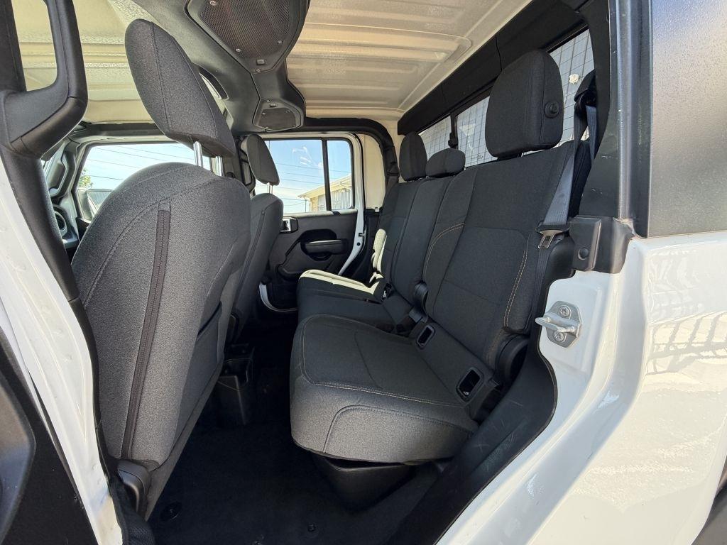 Jeep Gladiator Sport 2025