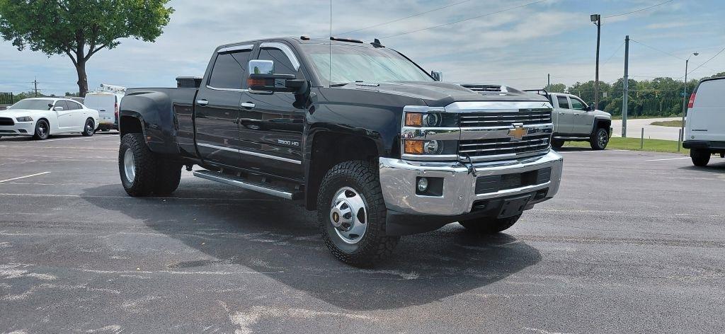 2017 Chevrolet Silverado HD LTZ 4WD Crew Cab Standard Box SRW's photo