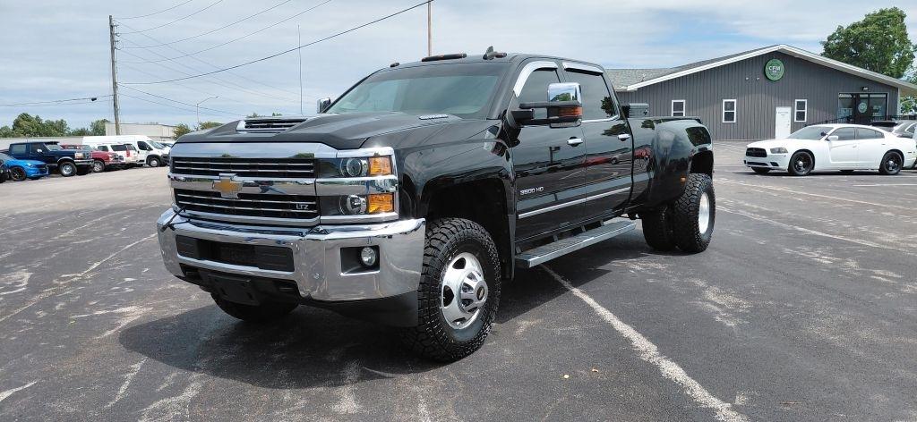 Chevrolet Silverado 3500HD LTZ Crew Cab 4WD 2017