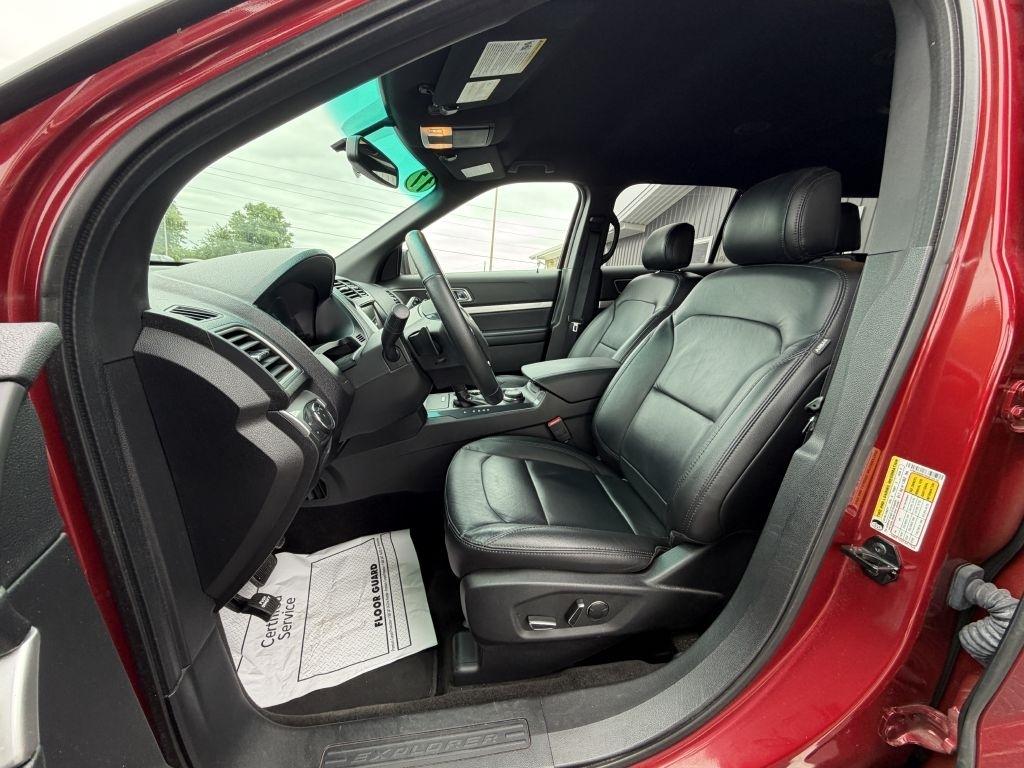 Ford Explorer XLT 4WD 2017