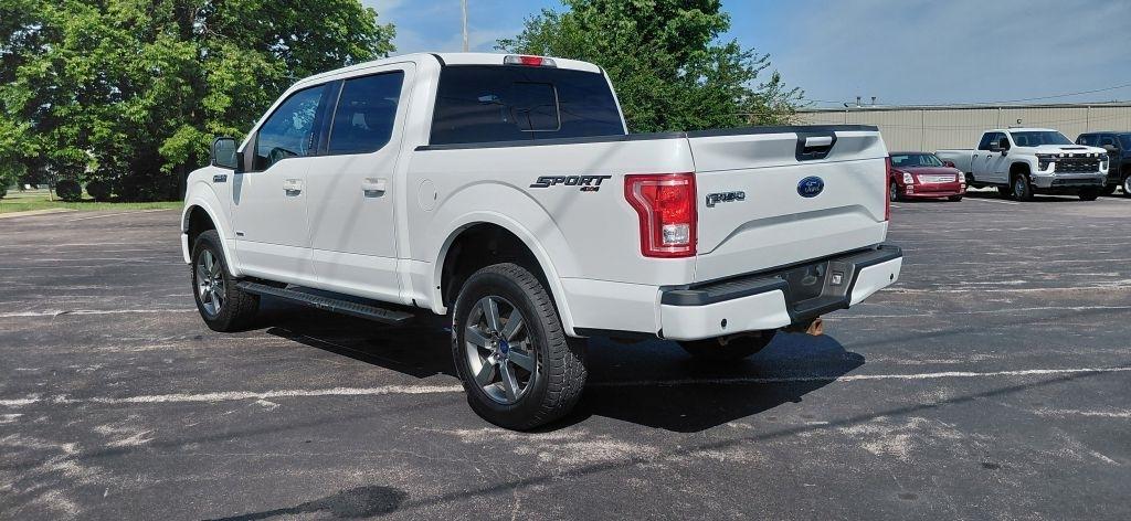 Ford F-150 XL SuperCrew 5.5-ft. Bed 4WD 2016