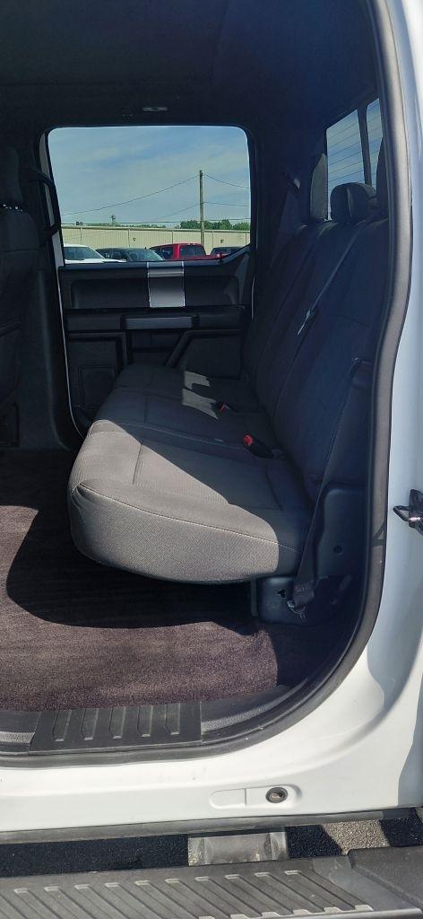 Ford F-150 XL SuperCrew 5.5-ft. Bed 4WD 2016