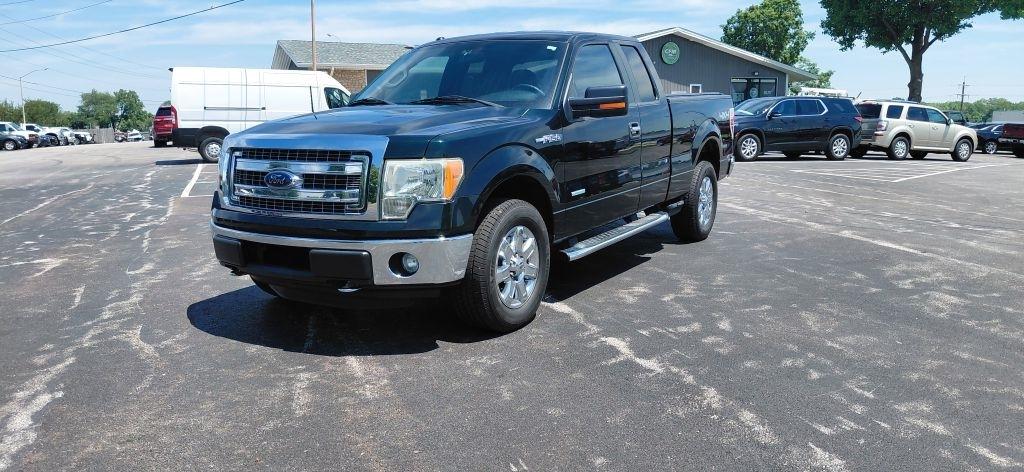Ford F-150 XL SuperCab 8-ft. Bed 4WD 2013