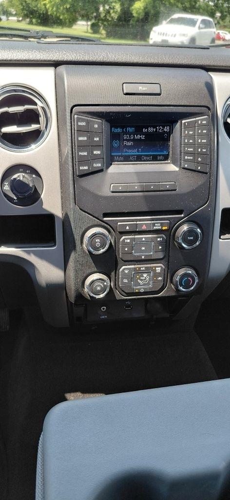 Ford F-150 XL SuperCab 8-ft. Bed 4WD 2013
