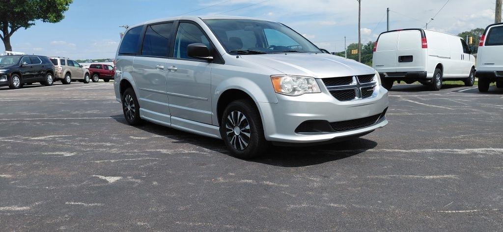 2012 Dodge Grand Caravan SE's photo