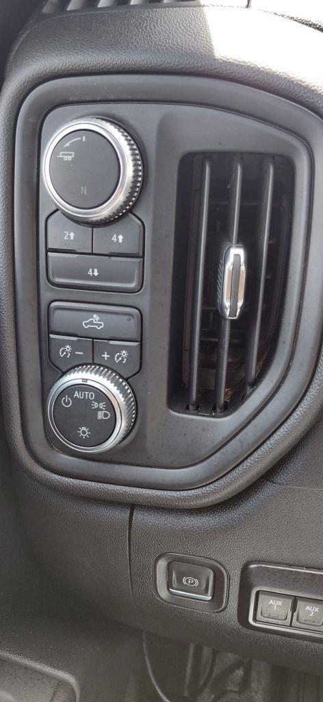 GMC Sierra 3500HD Base Crew Cab 4WD 2020