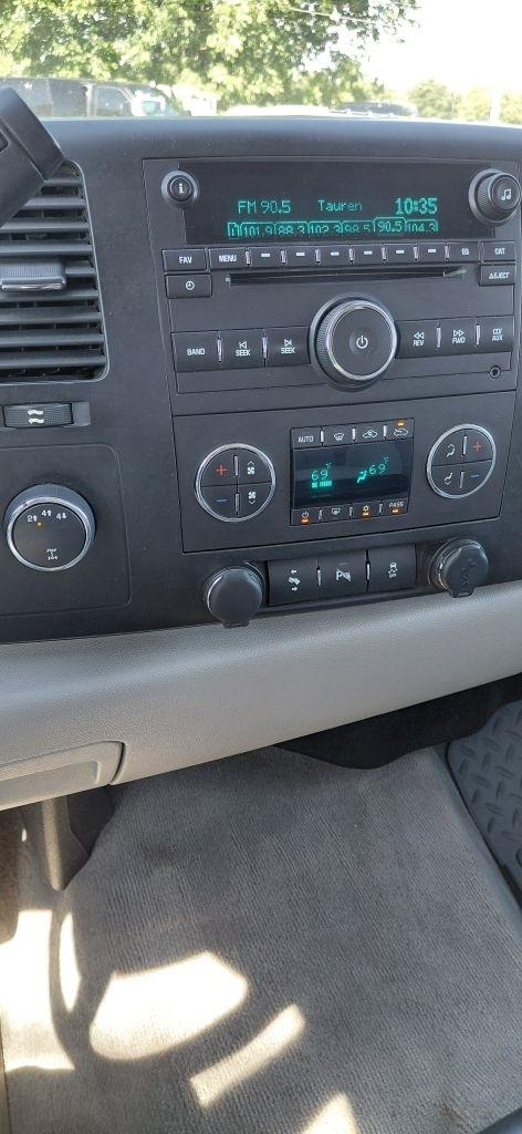 Chevrolet Silverado 2500HD LT Crew Cab 4WD 2014