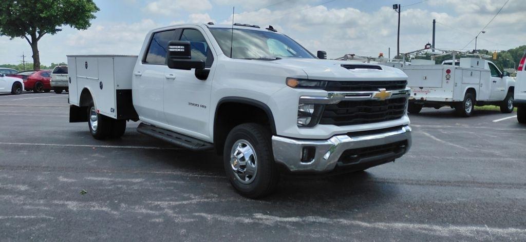 2024 Chevrolet Silverado 3500 