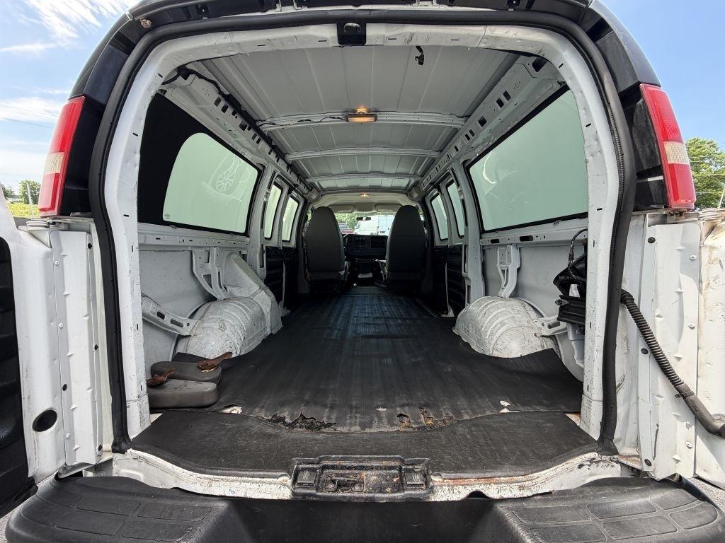 Chevrolet Express 3500 Cargo 2012
