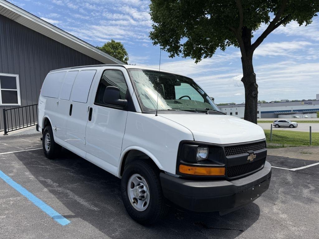 Chevrolet Express 3500 Cargo 2012