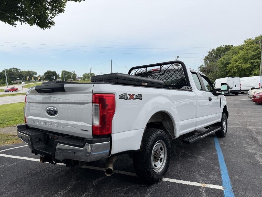Ford F-250 SD XL SuperCab 4WD 2017