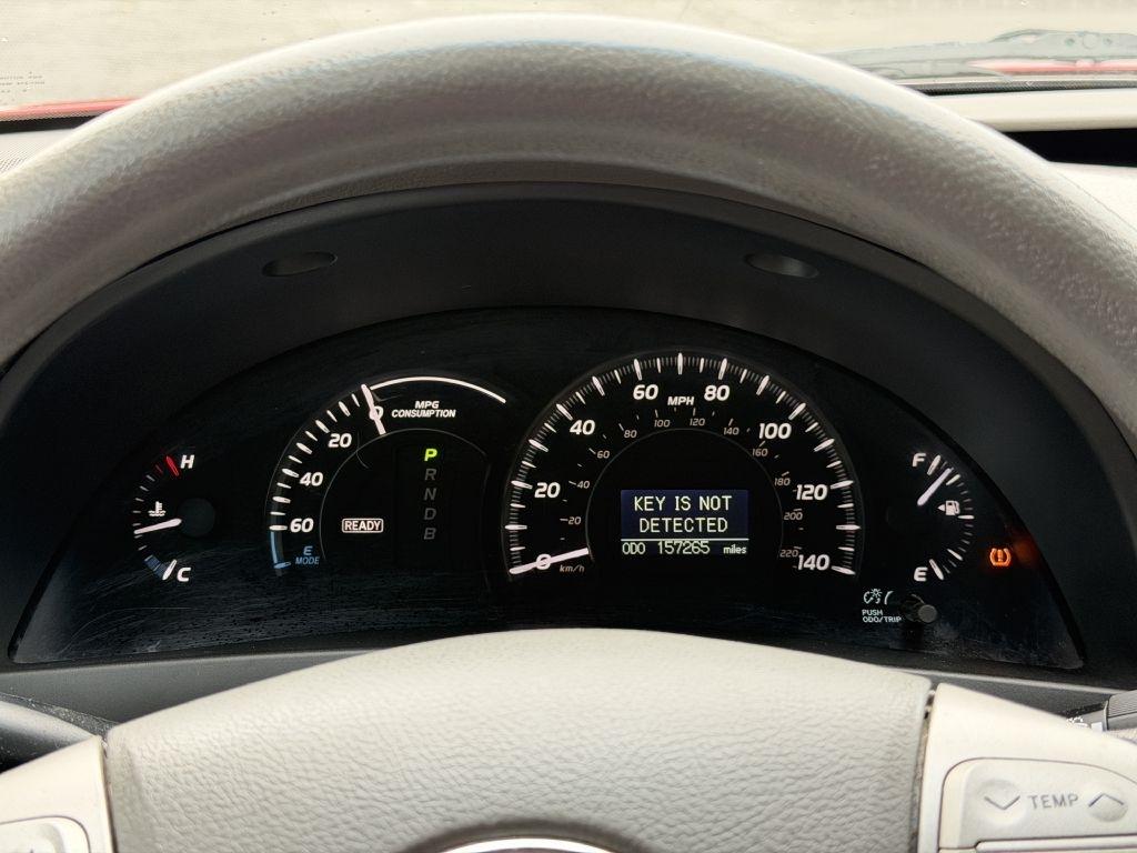 Toyota Camry Hybrid Sedan 2009