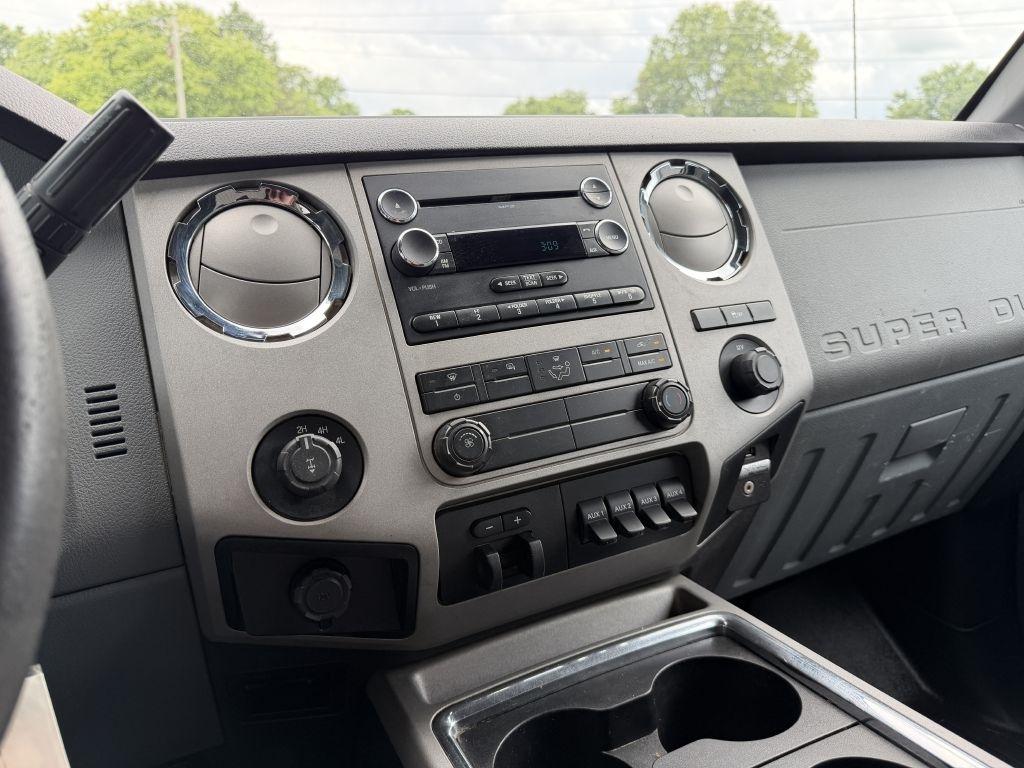 Ford F-250 SD King Ranch Crew Cab 4WD 2013