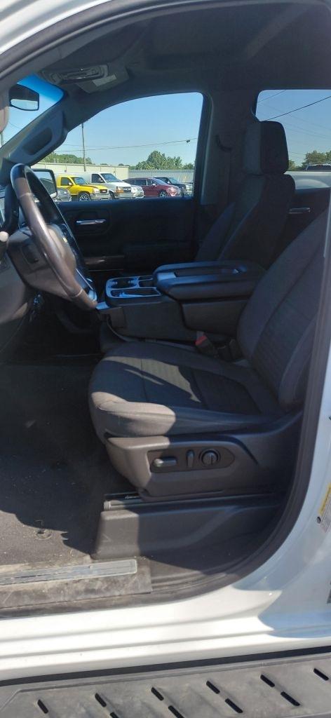 Chevrolet Silverado 1500 LT Crew Cab 2WD 2021