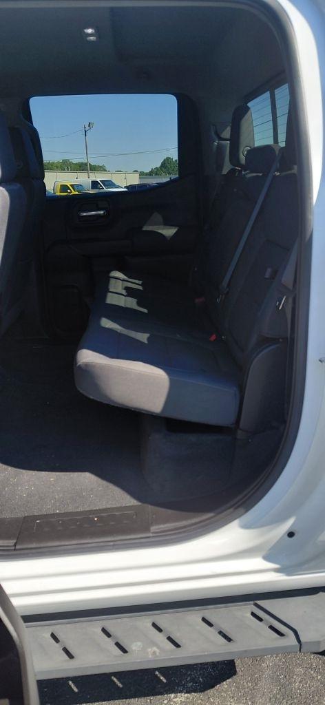 Chevrolet Silverado 1500 LT Crew Cab 2WD 2021