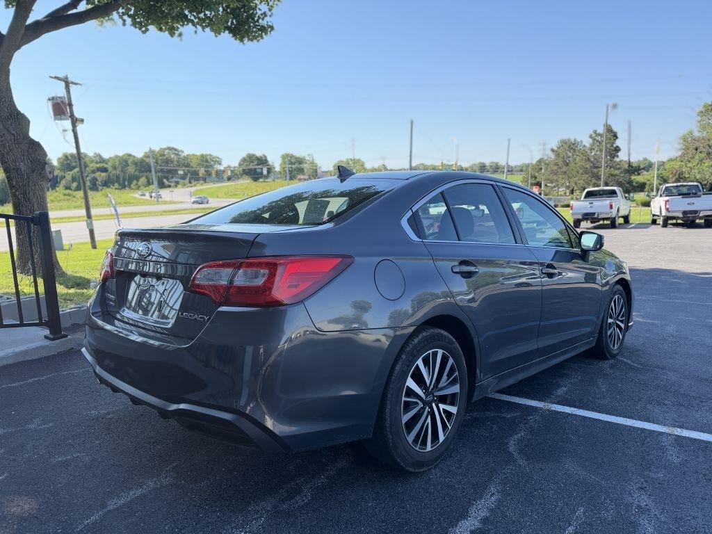 Subaru Legacy 2.5i Premium 2019