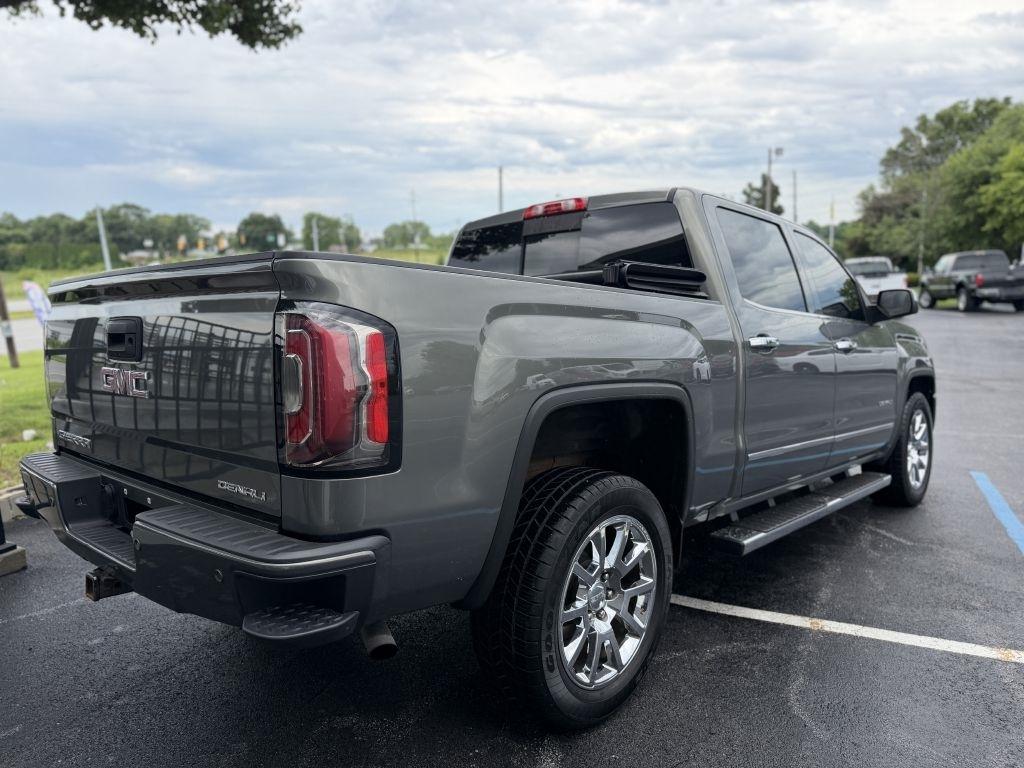 GMC Sierra 1500 Denali Crew Cab Long Box 4WD 2017