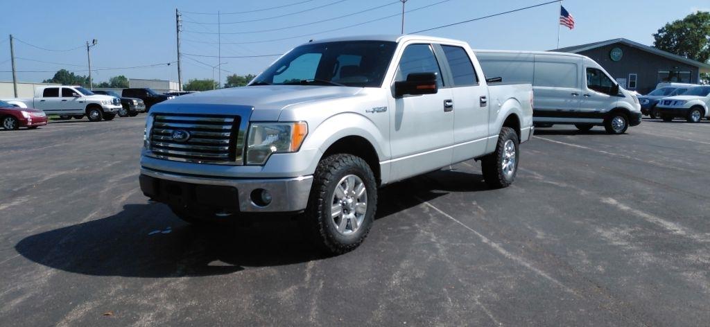 Ford F-150 XL SuperCrew 5.5-ft. Bed 4WD 2010