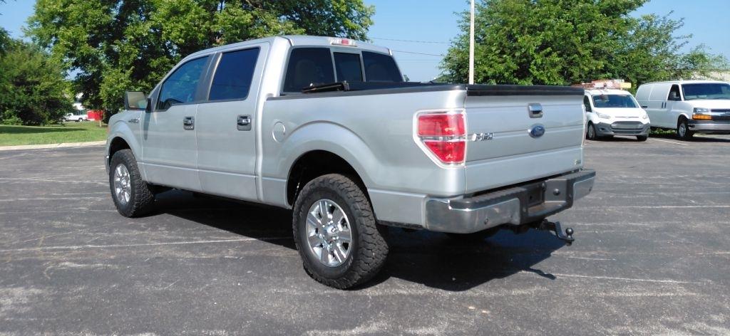 Ford F-150 XL SuperCrew 5.5-ft. Bed 4WD 2010