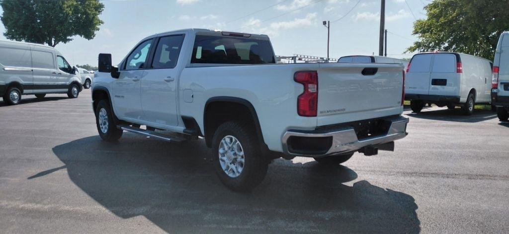 Chevrolet Silverado 2500HD LT Crew Cab Long Box 4WD 2023