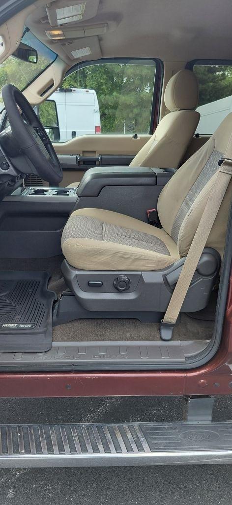 Ford F-350 SD King Ranch Crew Cab 4WD 2015