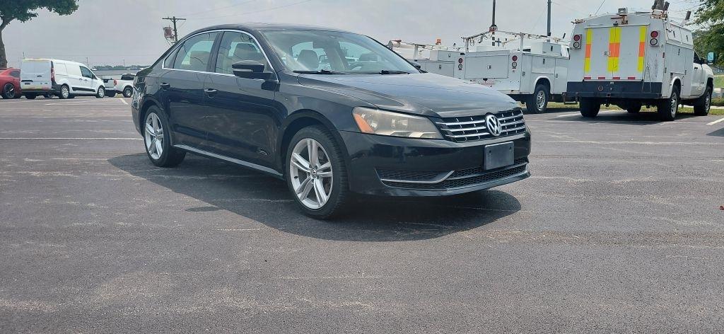Volkswagen Passat 2.0L TDI SE AT 2014