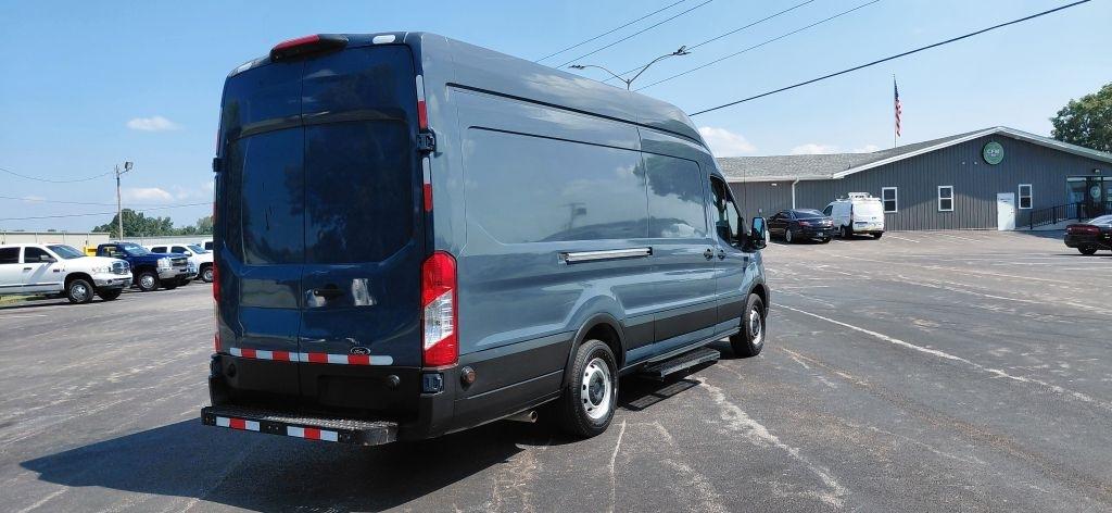 Ford Transit 250 Van High Roof w/Sliding Pass. 148-in. WB EL 2020