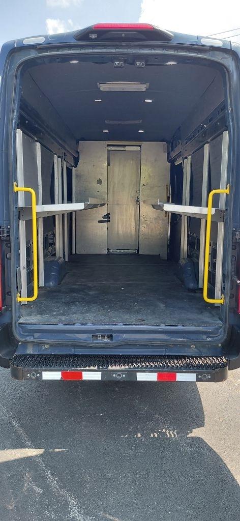 Ford Transit 250 Van High Roof w/Sliding Pass. 148-in. WB EL 2020