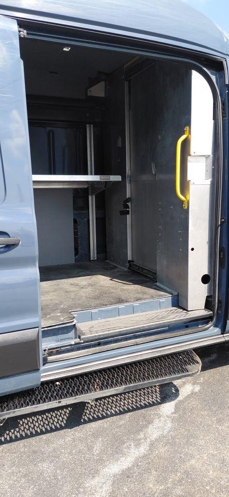 Ford Transit 250 Van High Roof w/Sliding Pass. 148-in. WB EL 2020