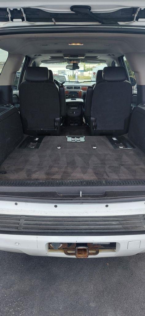 Chevrolet Suburban LS 2500 4WD 2007