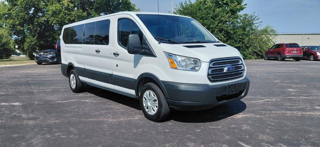 2016 Ford Transit 350 Wagon Low Roof XL 60/40 Pass. 148-in. WB