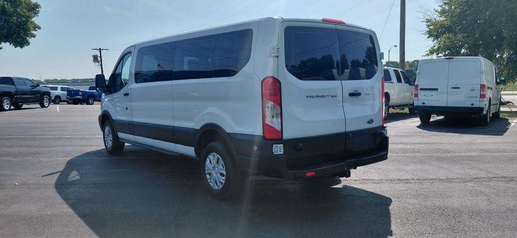 Ford Transit 350 Wagon Low Roof XL 60/40 Pass. 148-in. WB 2016