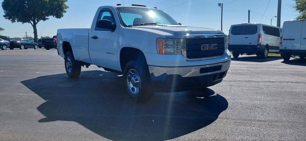 GMC Sierra 2500HD Work Truck Long Box 4WD 2013